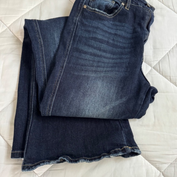 Kancan size 9/28 flare jeans 32in inseam - Picture 5 of 11